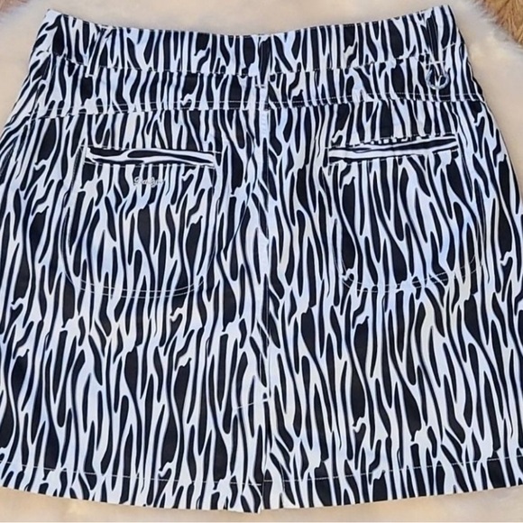 Daily Sports Zebra Skirt sizes 12 and 6 available - Picture 7 of 9